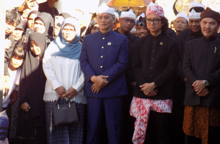 Dr. Usep Nukliri Tegaskan Seren Taun Lembur Cigoong Harus Terus Dilestarikan
