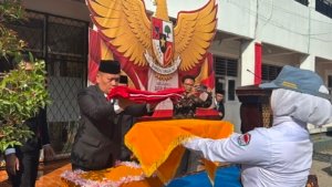 Dr. Usep Nukliri Pimpin Upacara HUT ke-81 RI, Tegaskan Makna Kemerdekaan bagi Generasi Muda