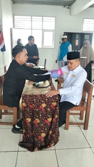 Donor Darah di UNIPRAS, Dr. Usep Nukliri Ajak Mahasiswa Hadir untuk Sesama
