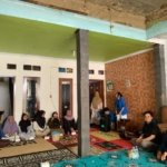 Jangan Biarkan Gipang Kalah oleh Zaman, Mahasiswa Unpam Dampingi UMKM 3 Bunda Naik Kelas
